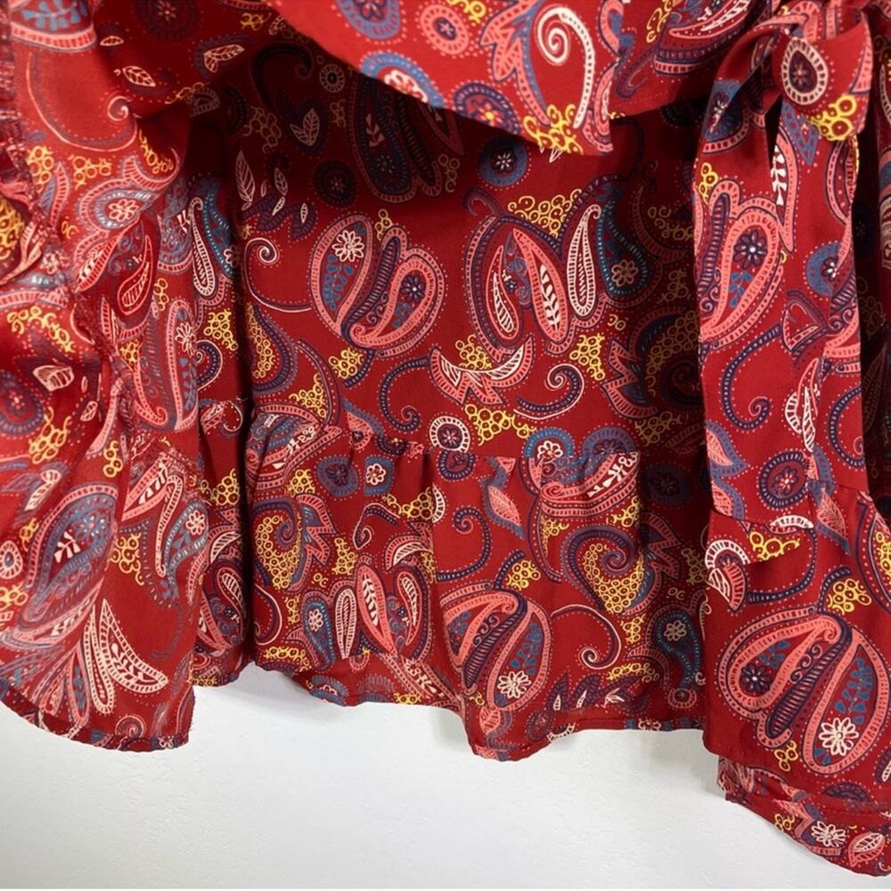 LOFT Plus, Paisley Wrap Mini Skirt. Size 26. In excellent condition! - Picture 4 of 8